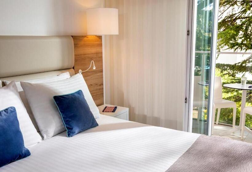 סוויטת ג'וניור צדדית נוף לים, Tui Blue Adriatic Beach   All Inclusive   Adults Only