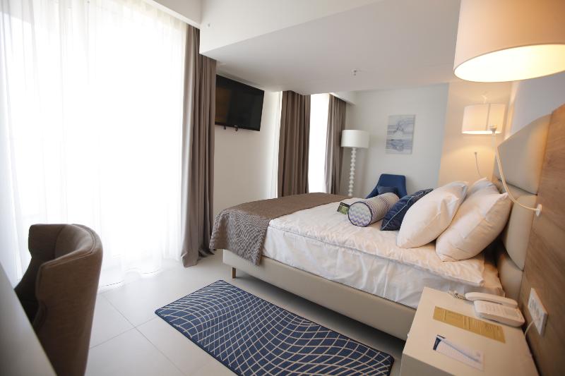 חדר סופריור צדדי נוף לים, Tui Blue Adriatic Beach   All Inclusive   Adults Only