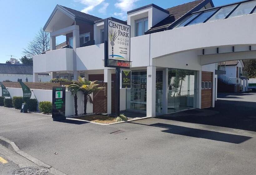 استوديو إدارى, Century Park