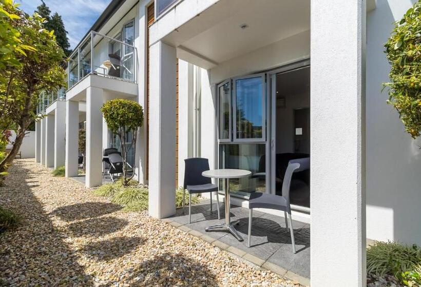 إستوديو قياسى, Century Park