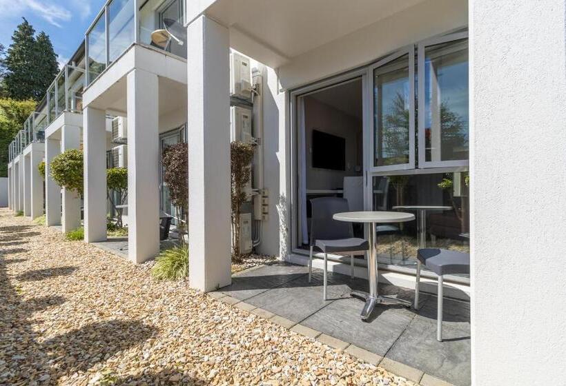 إستوديو قياسى, Century Park