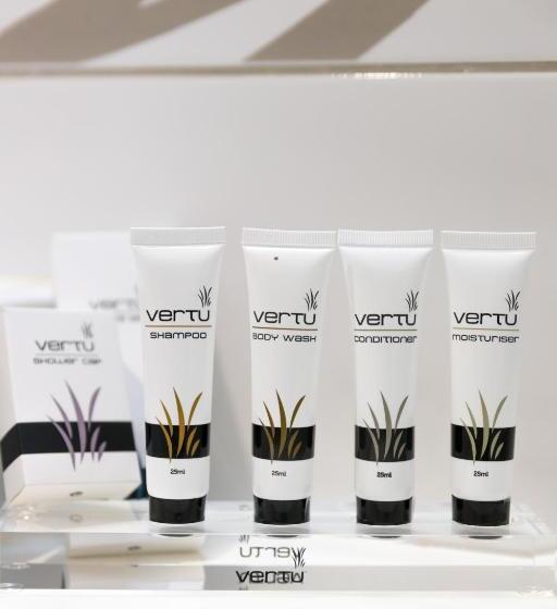 استوديو إدارى, Century Park