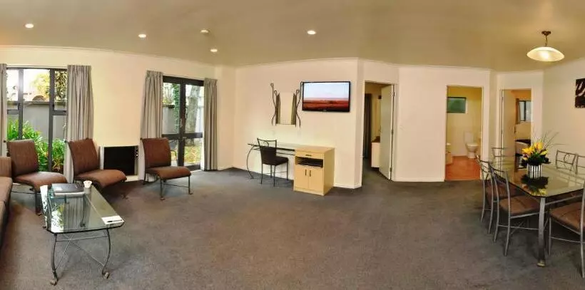 ２ベッドルームアパートメント, Chancellor Motor Lodge And Conference Centre