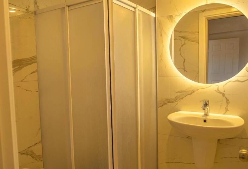Апартаменты 1 Спальня Вид на Бассейн, Muskebi Apart Otel