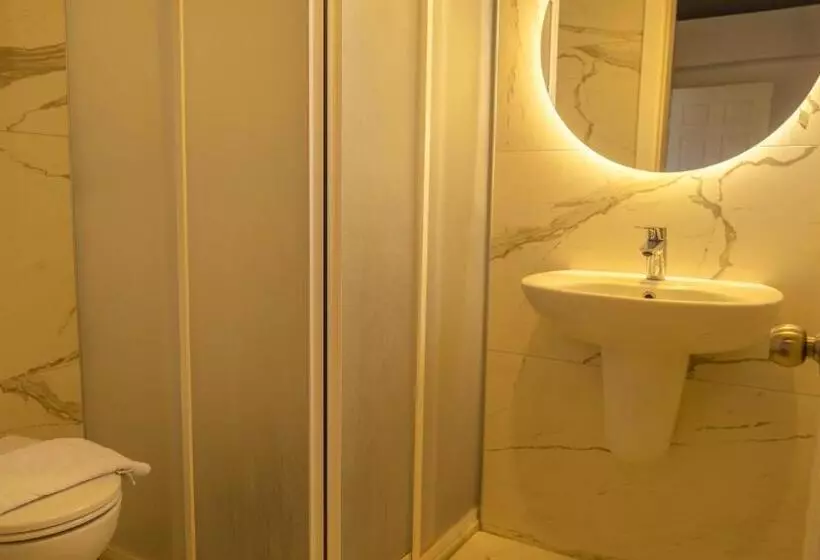 プールの見える１ベッドルームアパートメント, Muskebi Apart Otel