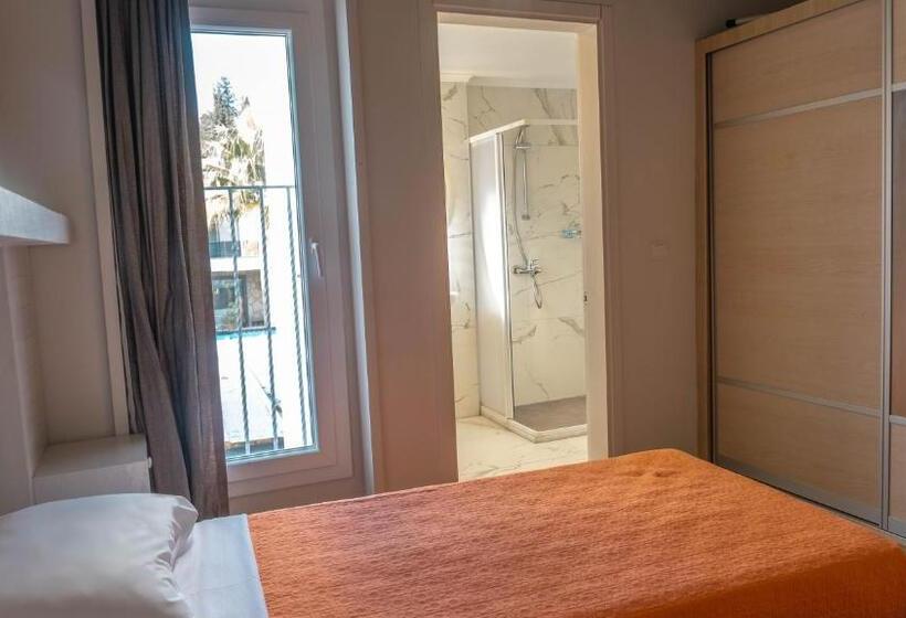 شقة غرفة واحدة مطلة على حمام السباحة, Muskebi Apart Otel