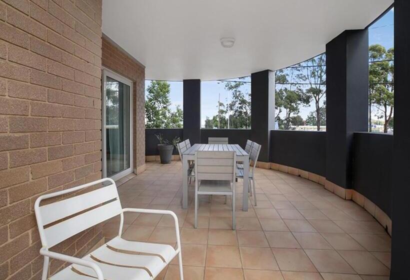آپارتمان لوکس 1 خوابه, Sydney Airport Suites