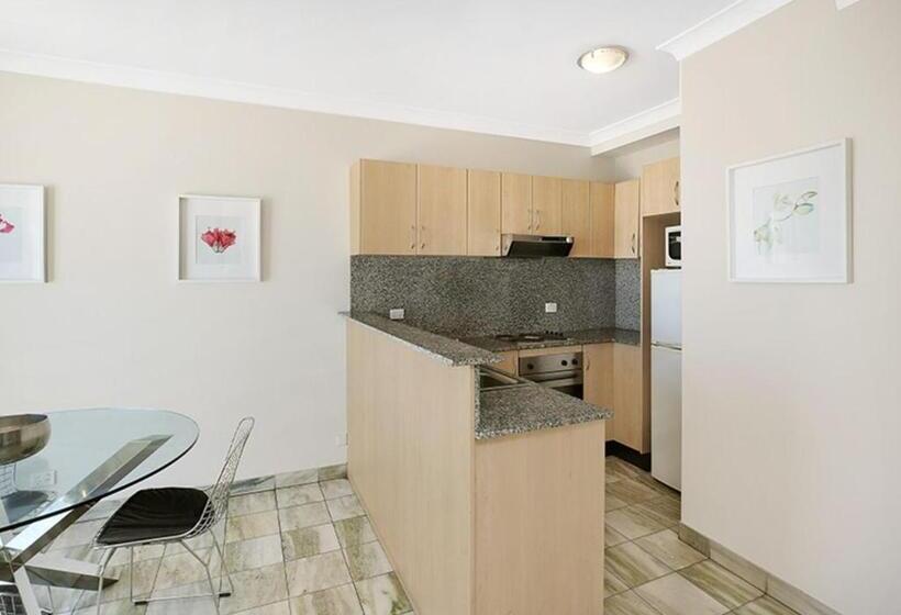 آپارتمان 2 خوابه با بالکن, Sydney Airport Suites