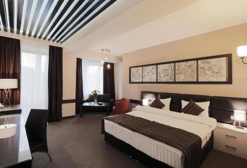 주니어 스위트, Diamond Hotel Yerevan
