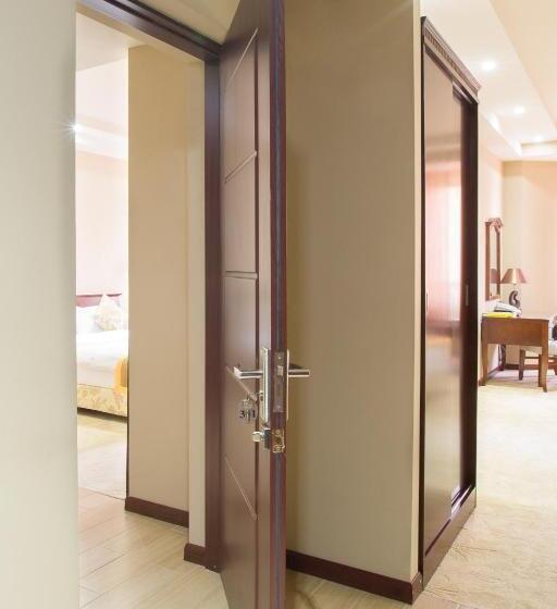 Junior Suite, Diamond Hotel Yerevan