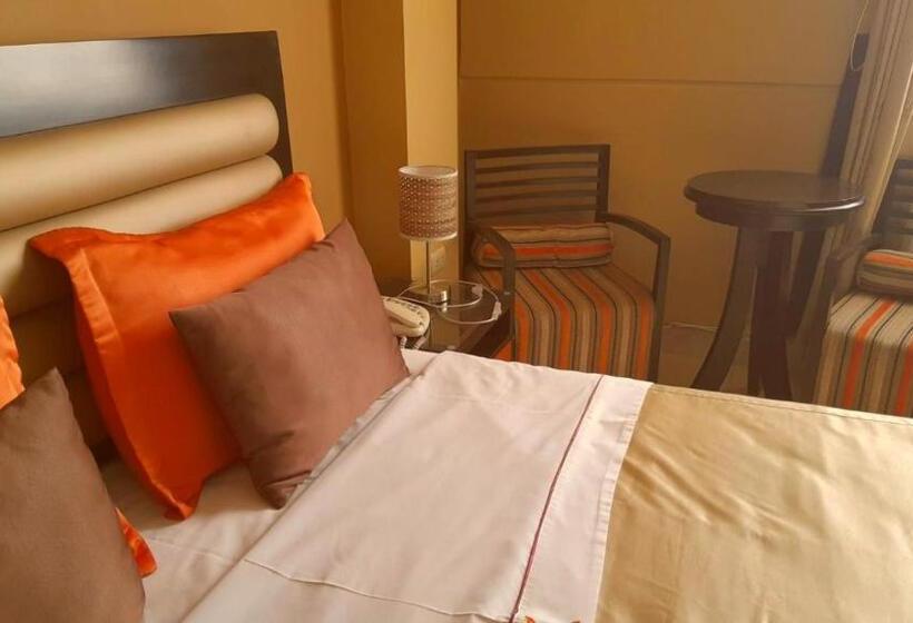 سوییت جونیور, Gran Hotel Ica