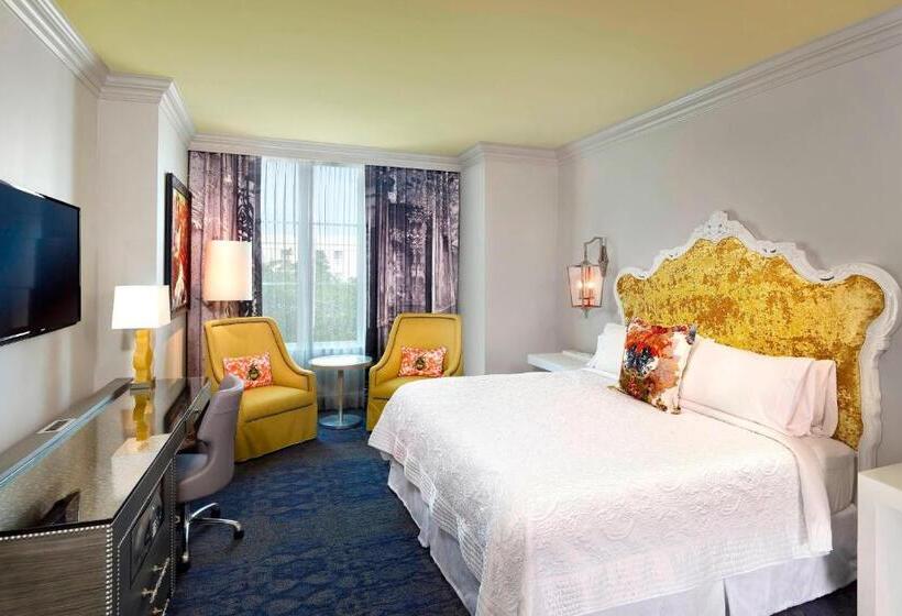 带大床的标准间, Grand Bohemian Charleston, Autograph Collection