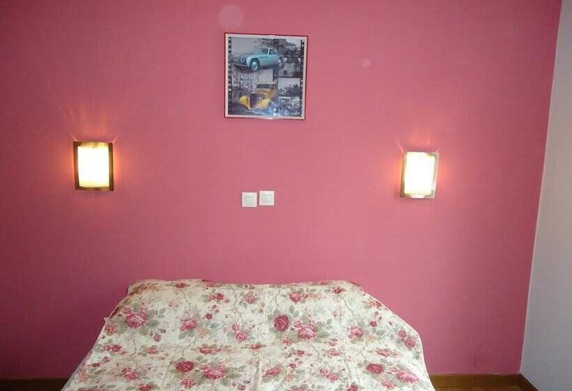 اتاق استاندارد یک نفره, Hipotel Paris Gambetta Republique