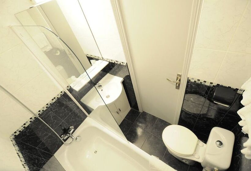 اتاق استاندارد سه نفره, Hipotel Paris Gambetta Republique