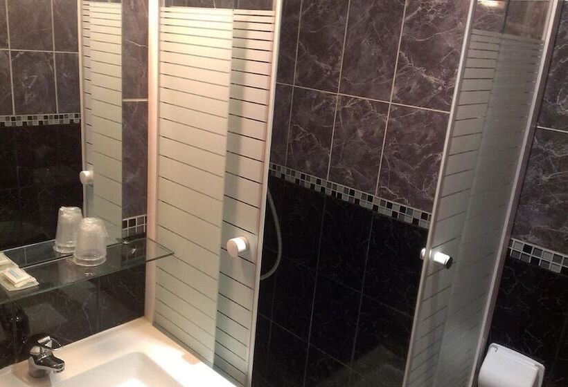 اتاق استاندارد, Hipotel Paris Gambetta Republique