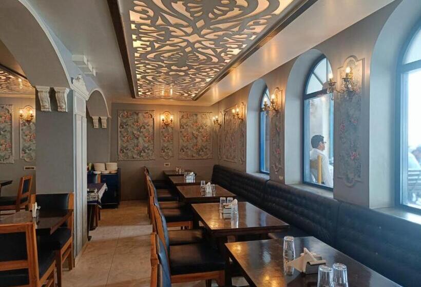 اتاق استاندارد, Maya Hotel & Restaurant