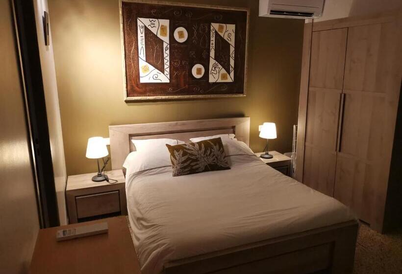 חדר סטודיו סטנדרד, Au Remp'Arts