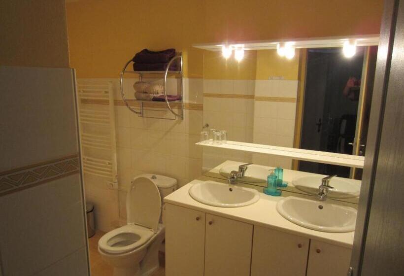 דירת חדר, Au Remp'Arts