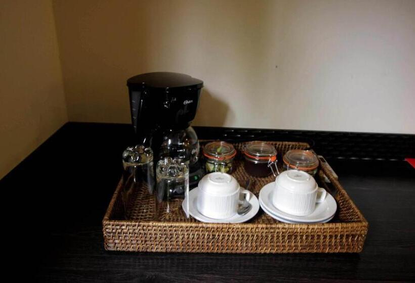 اتاق لوکس خانوادگی, Cedros Inn Boutique