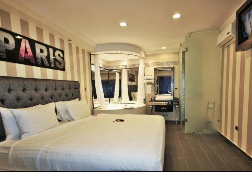 سوییت لوکس, Cedros Inn Boutique