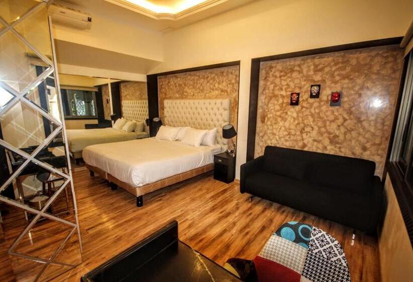 استودیو خانوادگی, Cedros Inn Boutique