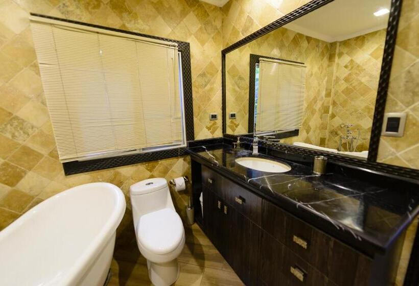 اتاق لوکس خانوادگی, Cedros Inn Boutique