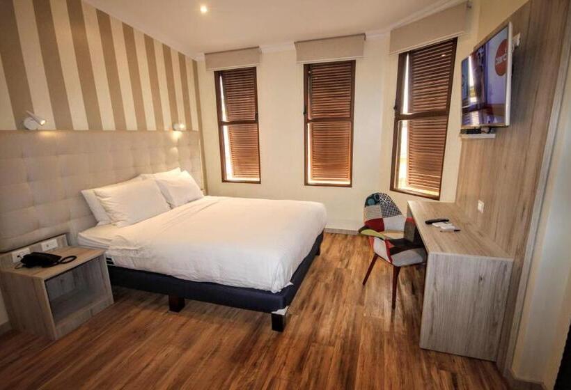 اتاق لوکس, Cedros Inn Boutique