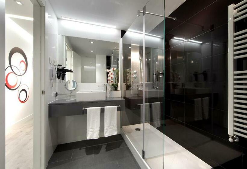 اتاق استاندارد با تراس, Eurostars Central