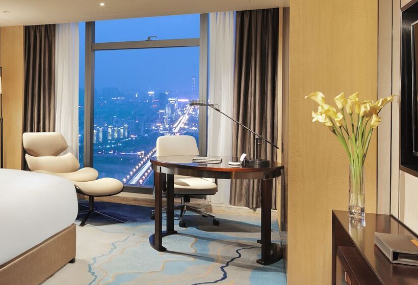 غرفة قياسية سرير مزدوج, Hilton Zhuzhou