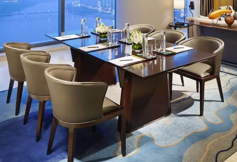 エクゼクティブワンルーム, Hilton Zhuzhou