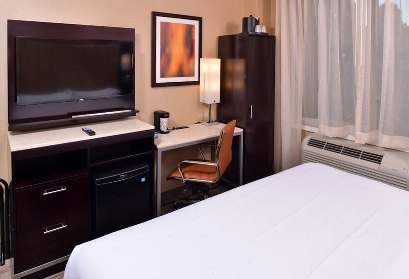 اتاق استاندارد, Holiday Inn New York City   Times Square, An Ihg