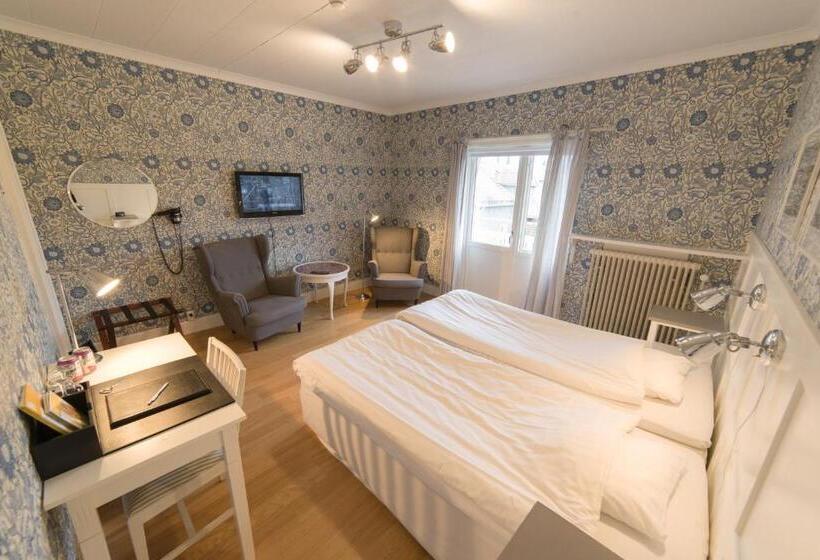 标准间, L Stensborg