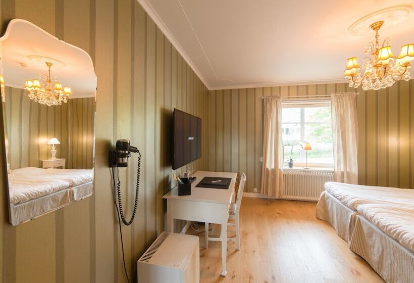 غرفة قياسية, L Stensborg