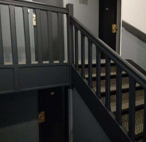 غرفة قياسية, Le Pavillon De Rouen