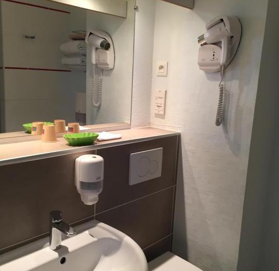 غرفة قياسية, Le Pavillon De Rouen