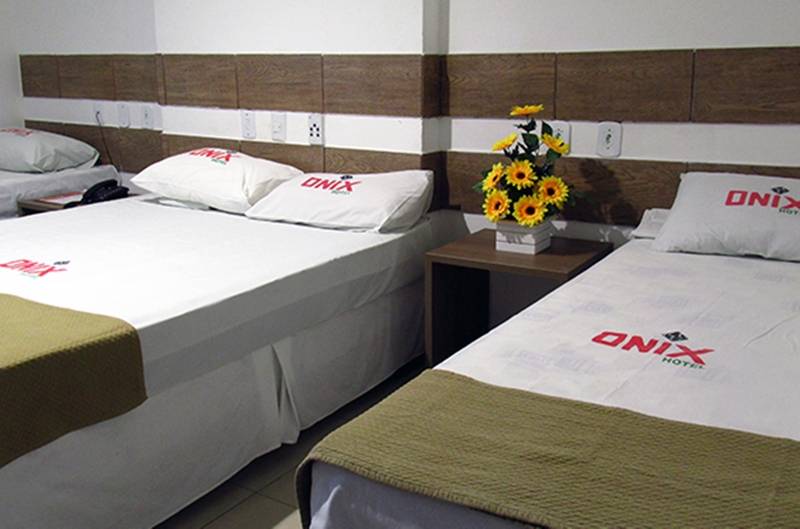 חדר סטנדרט לארבעה, Onix Hotel Aeroporto