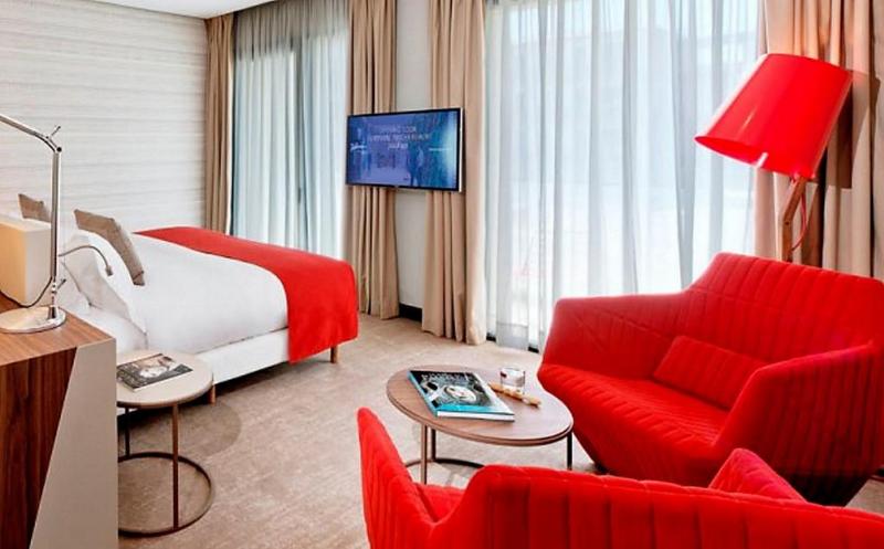 Quarto Superior Vista Piscina, Radisson Blu , Marrakech Carre Eden