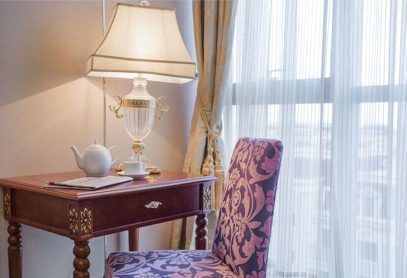 اتاق کلاب, S & Preference Hualing Tbilisi