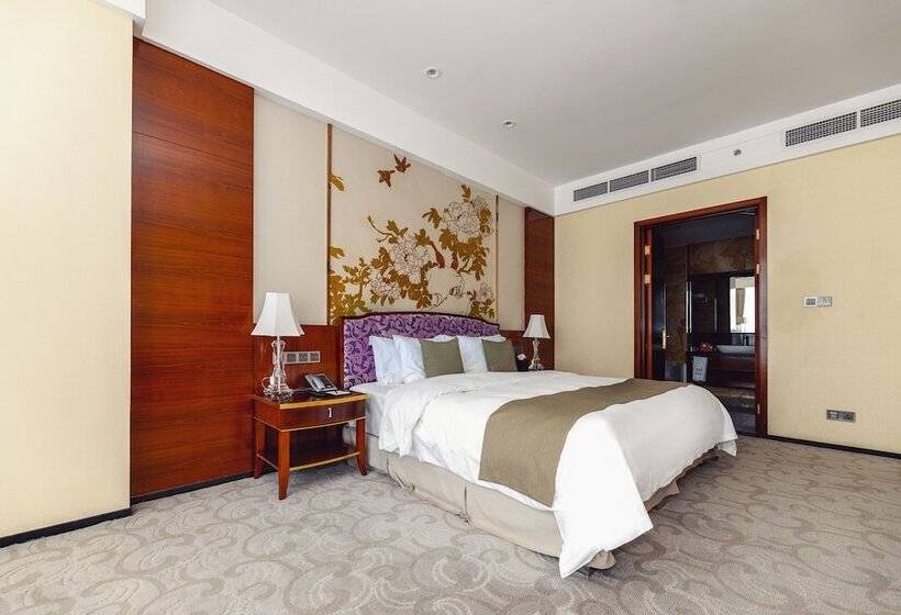 اتاق کلاب, S & Preference Hualing Tbilisi