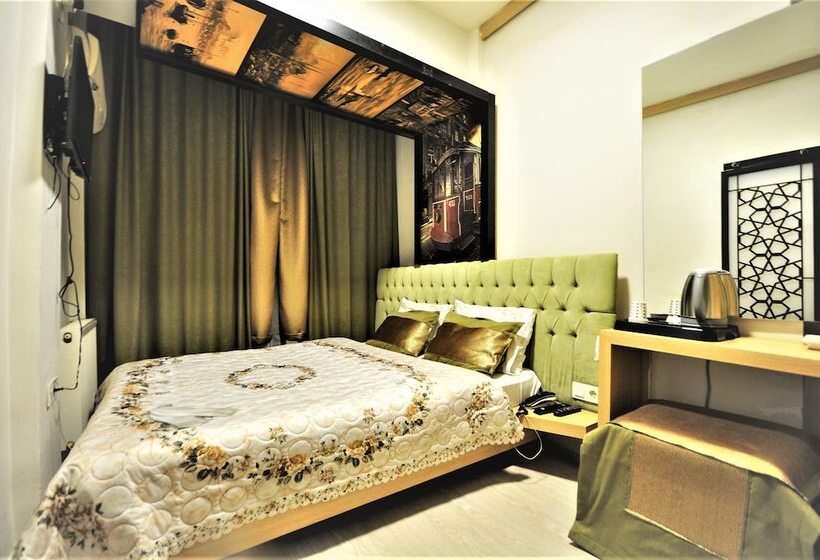 اتاق استاندارد, The Beyoglu House