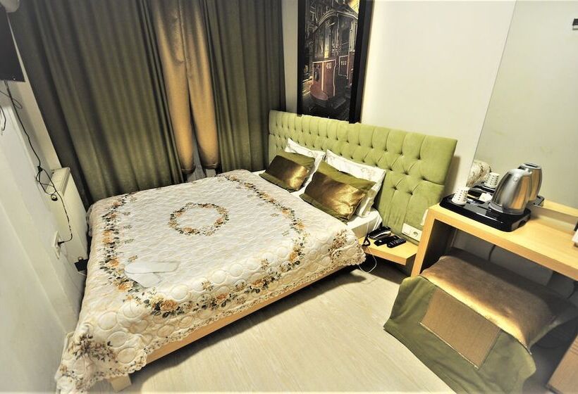 اتاق استاندارد, The Beyoglu House