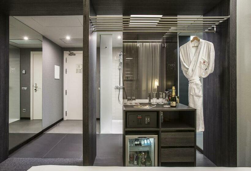 اتاق استاندارد یک نفره, Axel Two Barcelona 4 Sup Adults Only