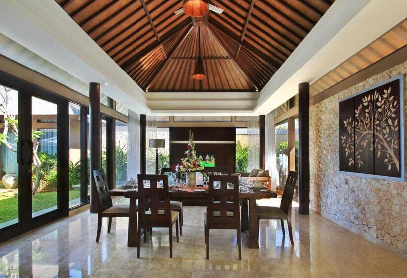 Вилла 3 Спальни с Бассейном, Ulu Segara Luxury Suites & Villas