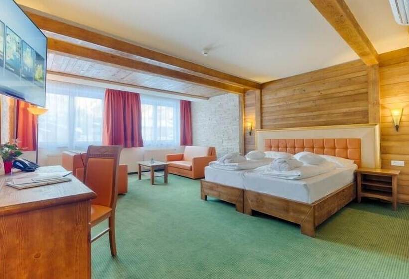 سوییت جونیور, Victoria By Vaya