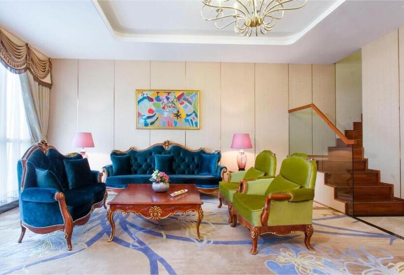 듀플렉스 스위트, S & Preference Hualing Tbilisi