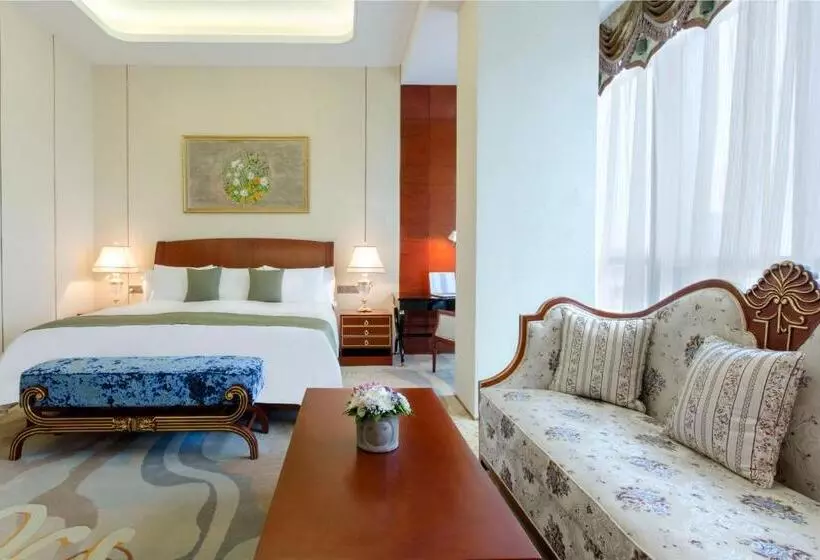 سوییت دوبلکس, S & Preference Hualing Tbilisi