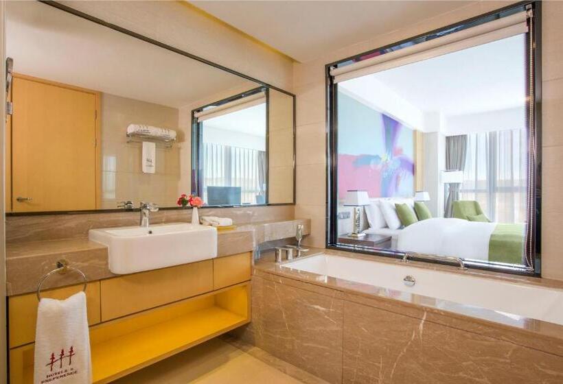 اتاق کلاب, S & Preference Hualing Tbilisi