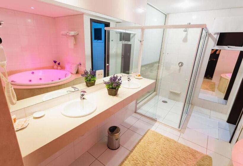 자쿠지 스위트, Jr Hotel Ribeirão Preto