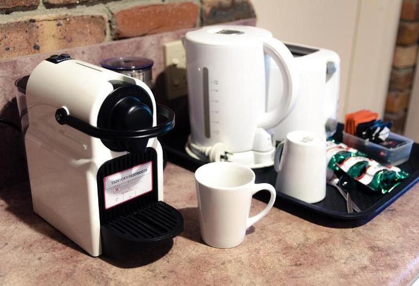 חדר אקזקיוטיב, Montville Mountain Inn