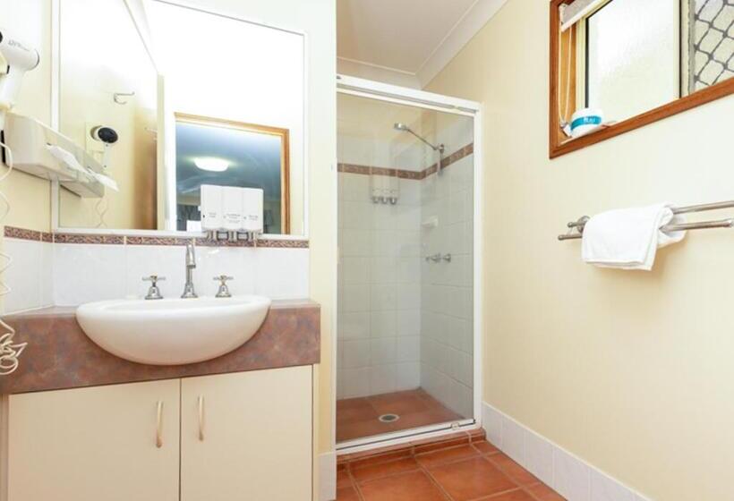 جناح إدارى, Riviera On Ruthven